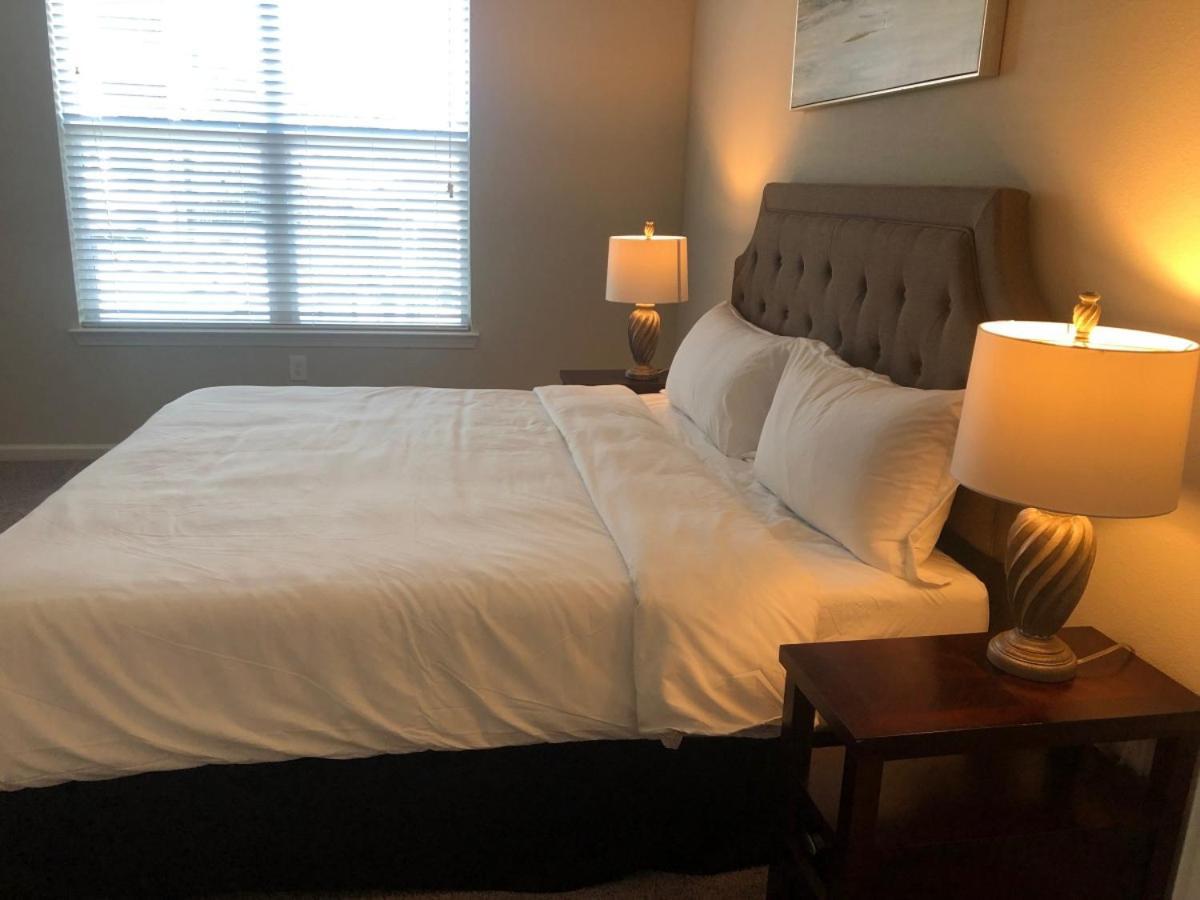 Spacious Furnished Resort Style Apartments Tomball Chambre photo