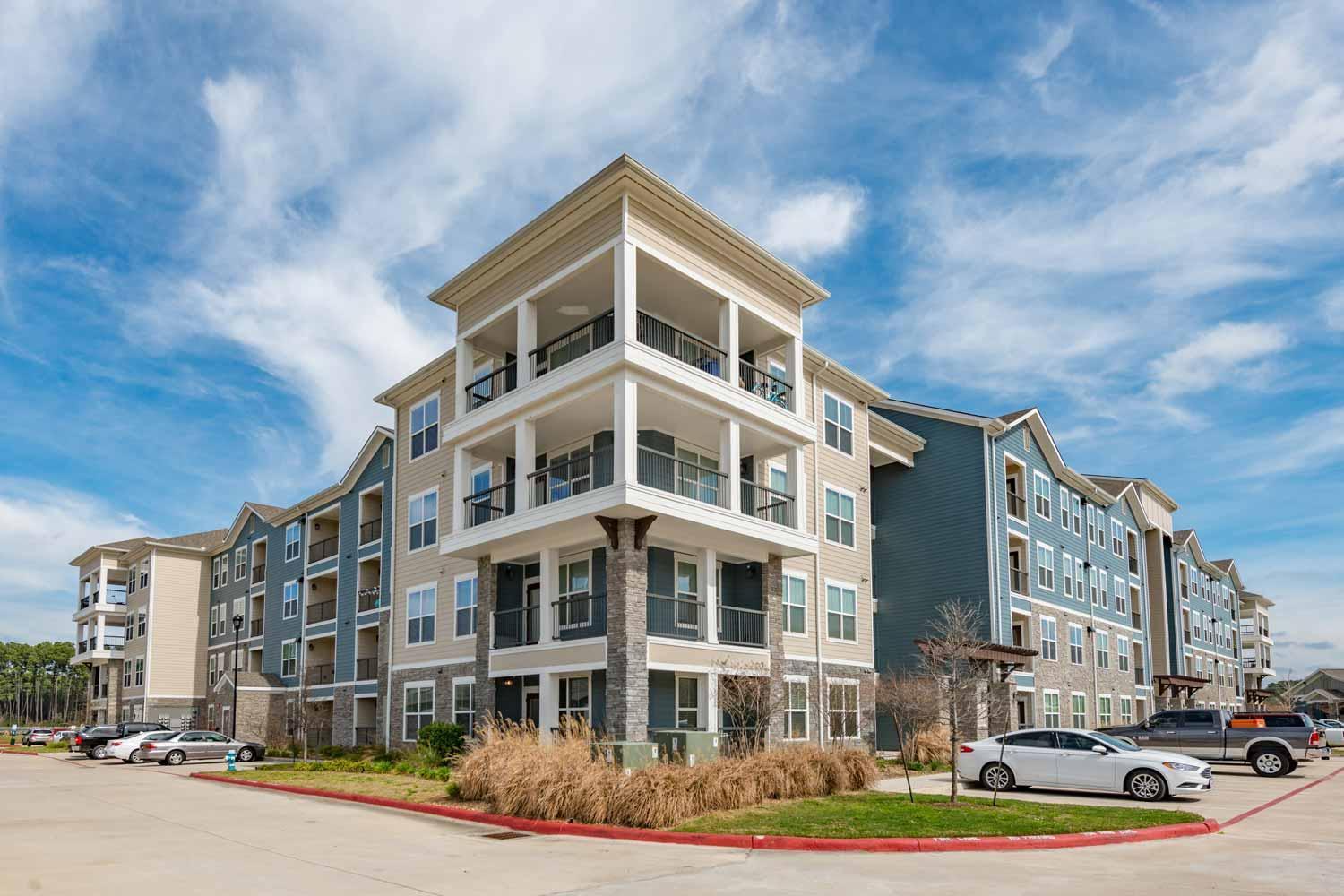 Spacious Furnished Resort Style Apartments Tomball Extérieur photo